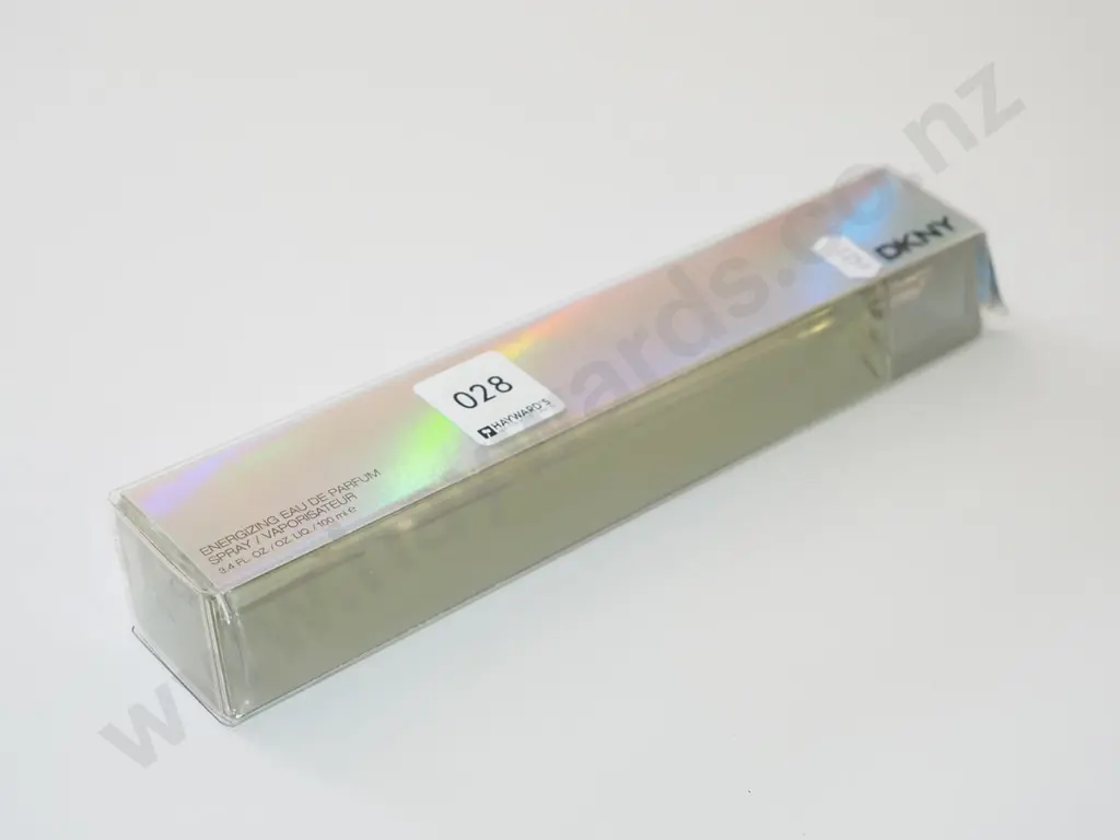 as new DKNY eau de parfum 100ml Image 1++