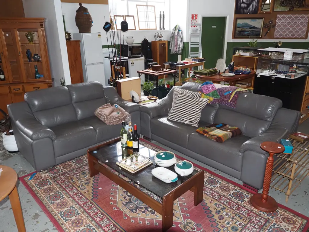 pair of contemporary grey leather settees - 2 seater and 3 seater Image 1++