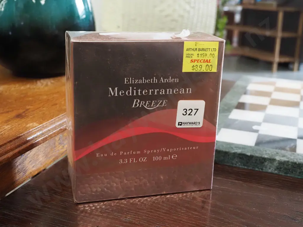 boxed Elizabeth Arden Mediterranean Breeze eau de parfum 100ml Image 1++