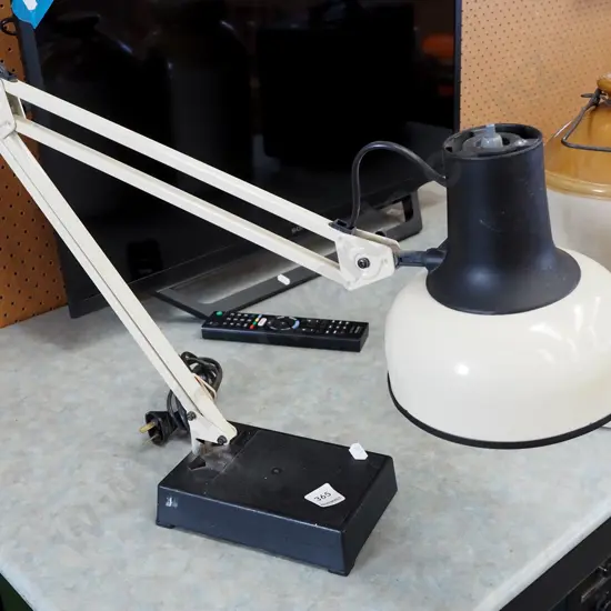anglepoise lamp