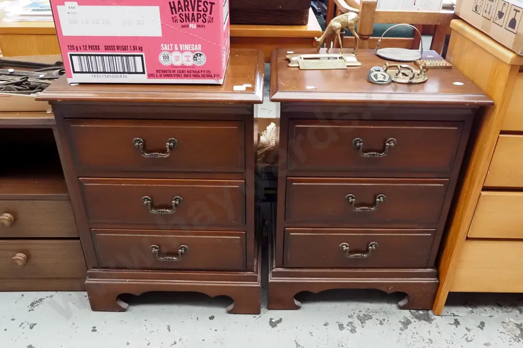 pair of mahogany 3 drawer bedside cabinets Image 1++