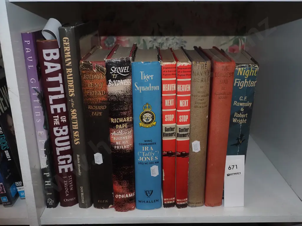 war books Image 1++