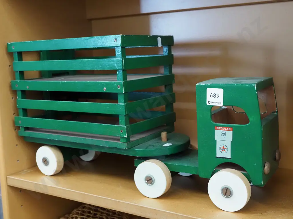 homemade wooden toy truck L480 Image 1++