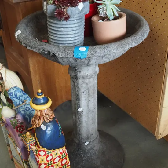 cast concrete bird bath H640