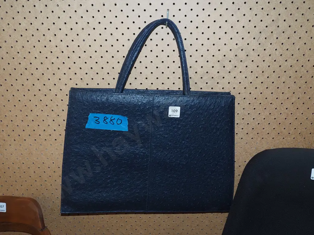 navy hand bag Image 1++
