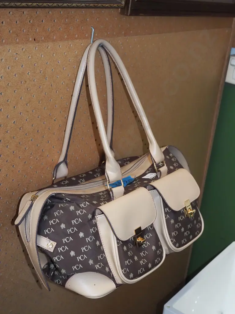 hand bag Image 1++