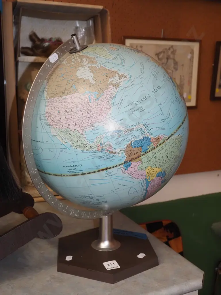 world globe H410 Image 1++