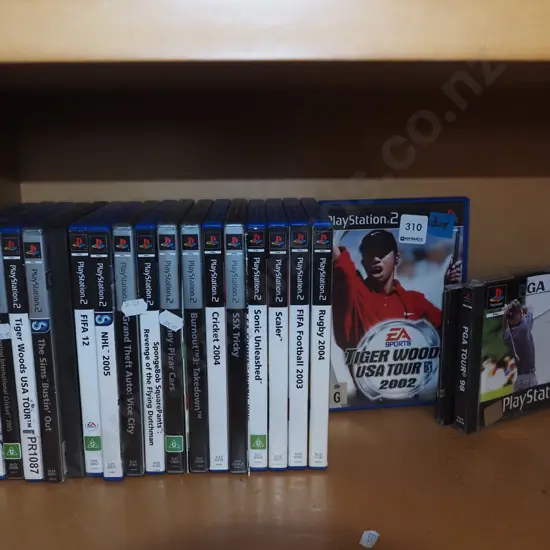 playstation 2 games - 3 missing discs, Grand Auto has the wrong disc inside