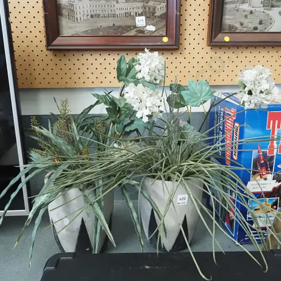 2x ceramic jardineres, faux flowers