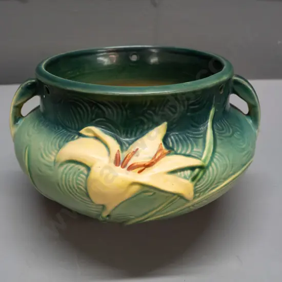 vintage Weller American studio pottery hanging planter with 3 hooks and chains - some water staining inside H-140 D-190