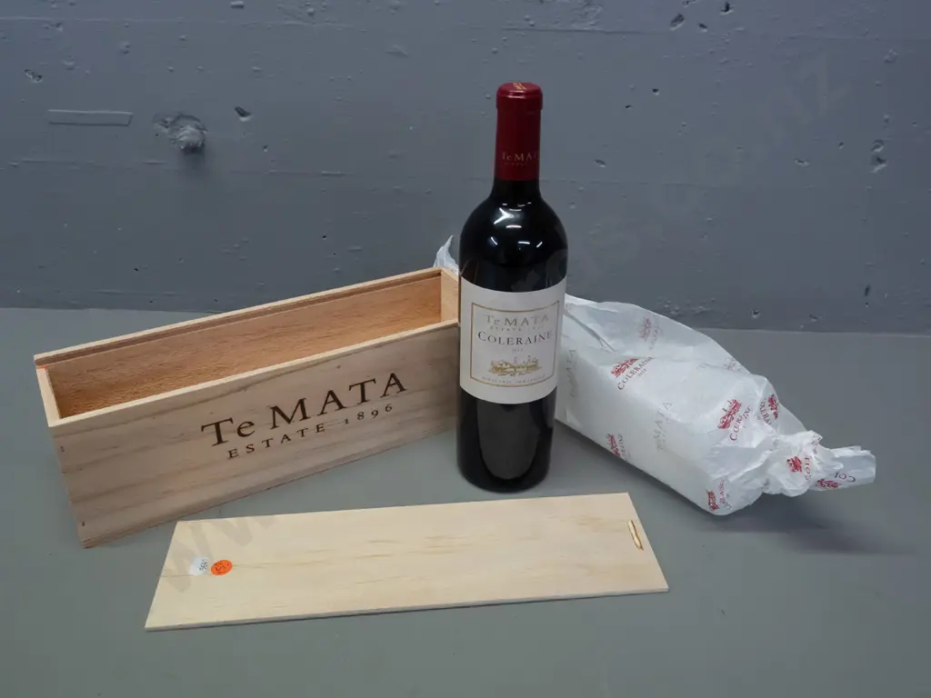 bottle of Te Mata Coleraine 2013 red wine 750ml, with wooden box Image 1++