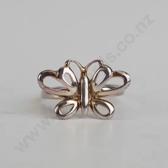 sterling silver butterfly themed ring  - size M.5