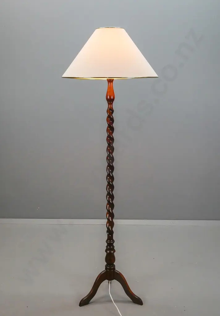 vintage mixed timbers barley twist standard lamp on 3-point base, flared shade with brass rims - 2 legs loose. H-1630 Image 1++