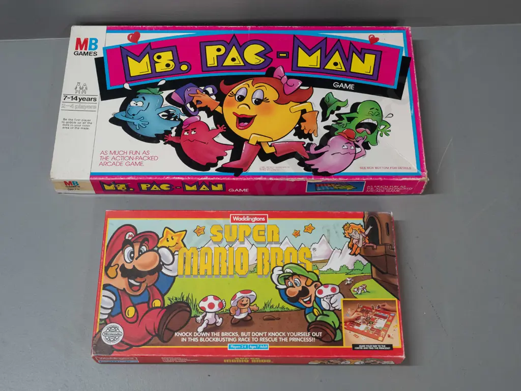 1982 Ms Pac-Man board game and 1992 Waddington's Super Mario Bros. board game - some wear and tear to boxes Image 1++