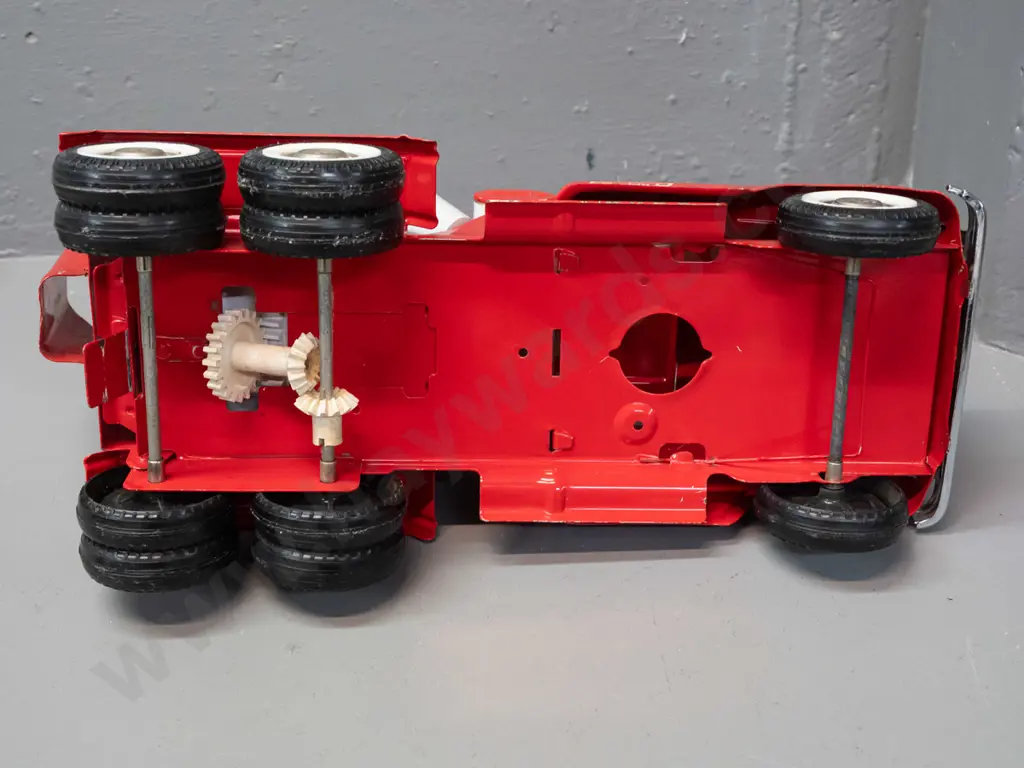 retro Buddy L tin and plastic concrete mixer - original funnel and possibly other pieces missing - some scratches and Image 1++