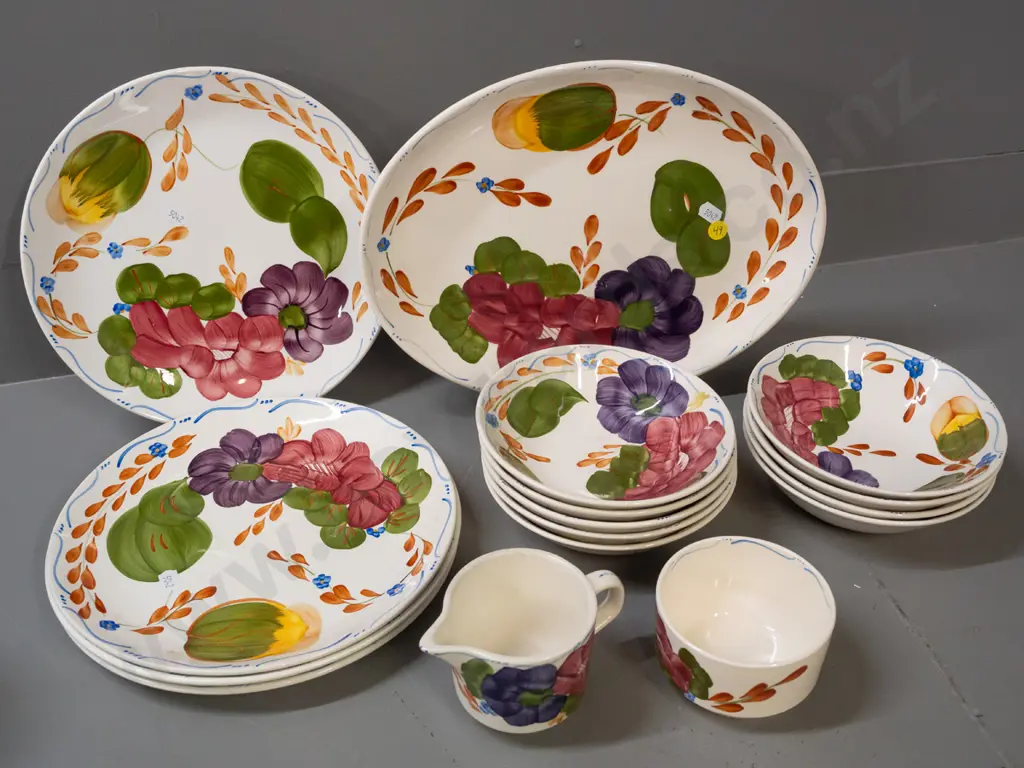 assorted Brereton Ware (Crown Lynn) Fleurette tableware: 4x dinner plates, oval platter, 9x bowls, cream & sugar Image 1++