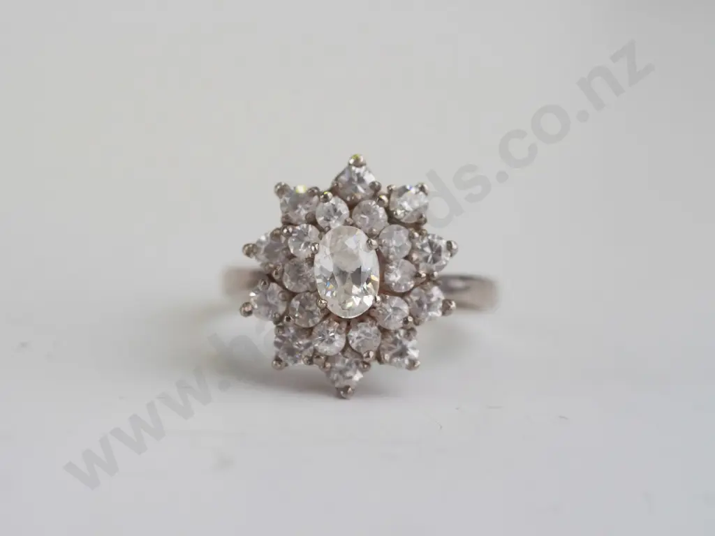 cz  sterling silver ring - size O Image 1++