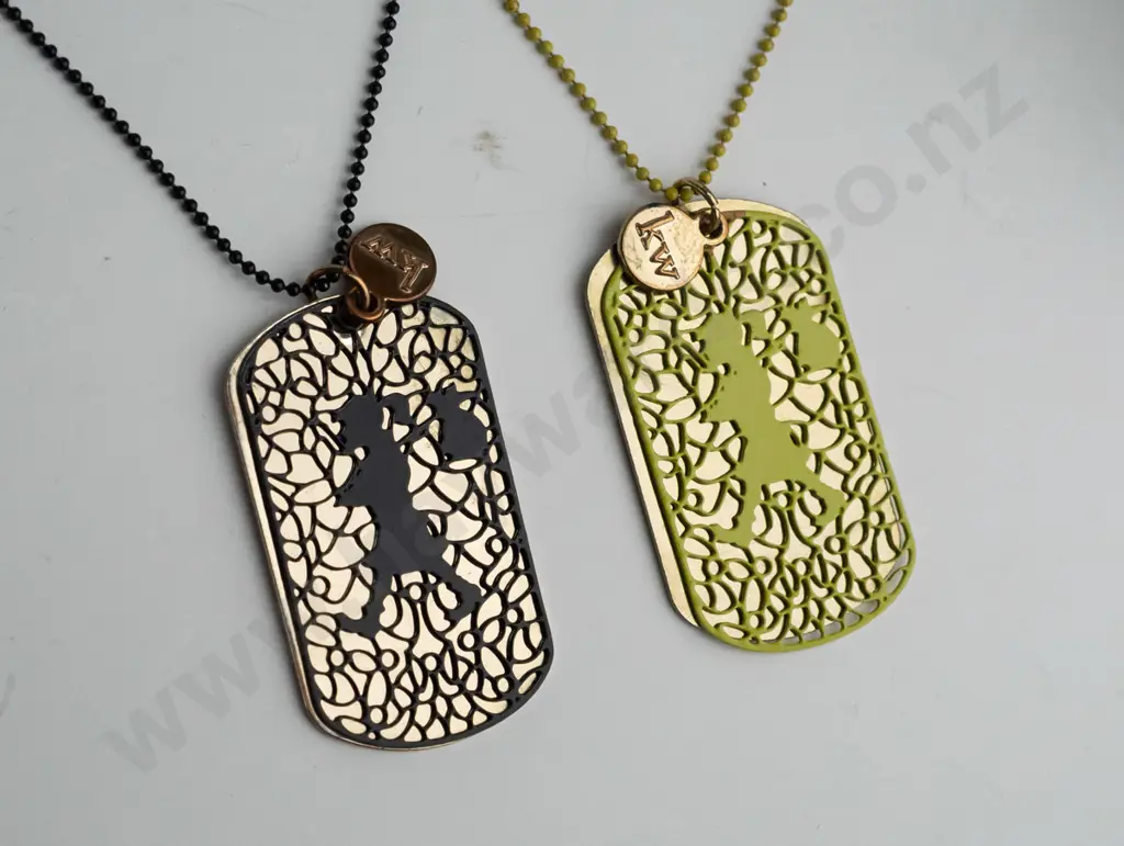 2x Karen Walker dog tag necklaces Image 1++