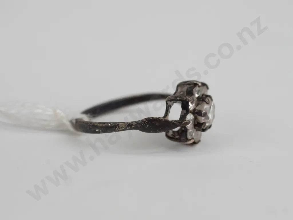 sterling silver cz cluster ring size K Image 1++