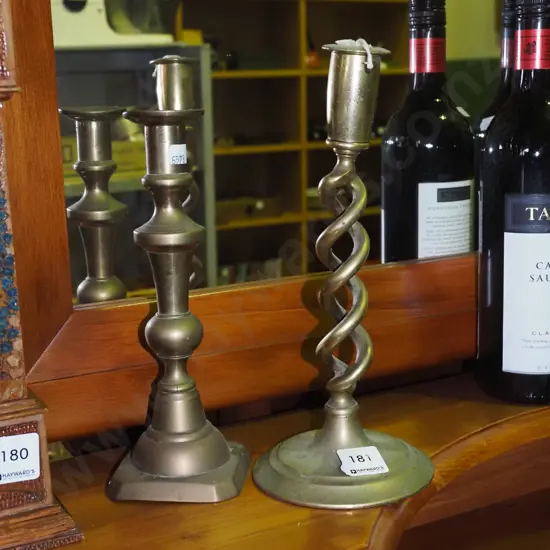 2x brass candlesticks H260