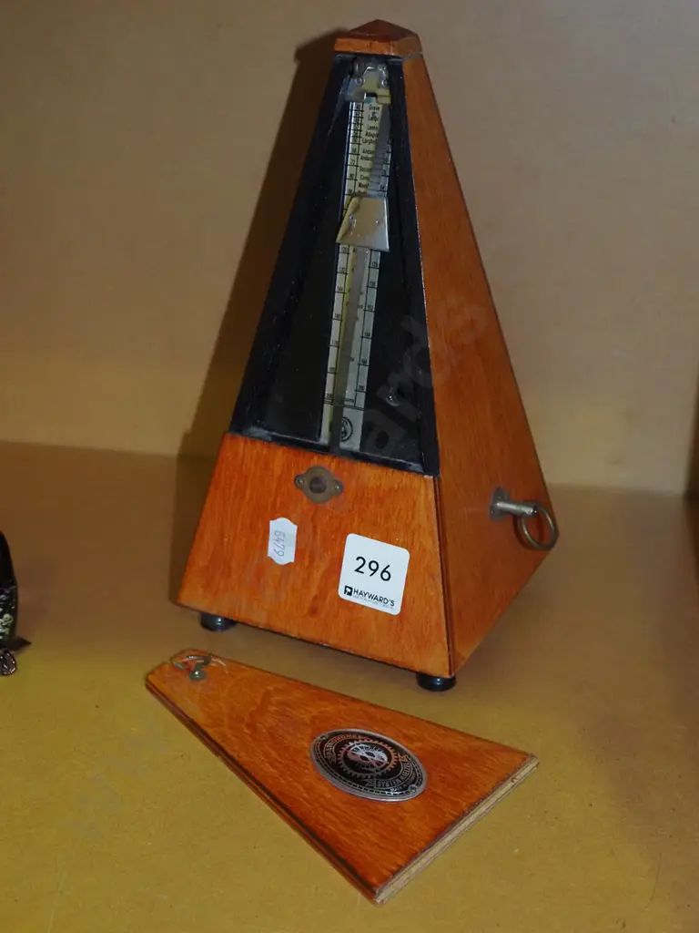 metronome Image 1++