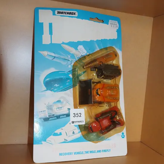Matchbox Thunderbird models - fading to packaging