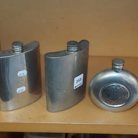3x hip flasks