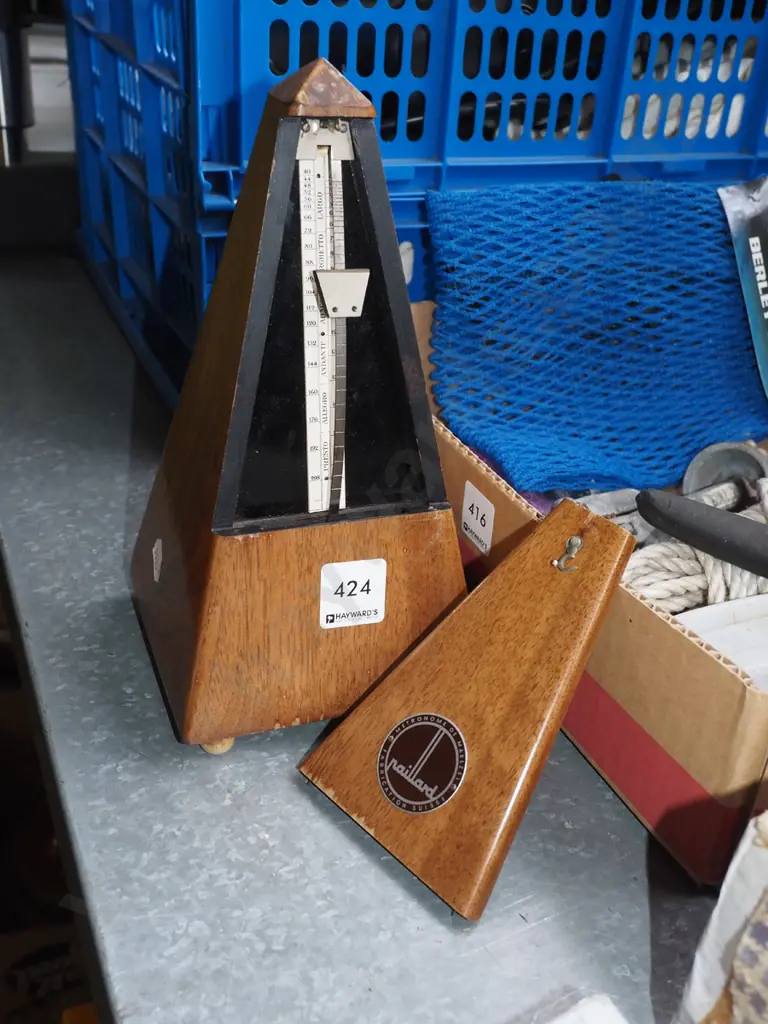 metronome Image 1++
