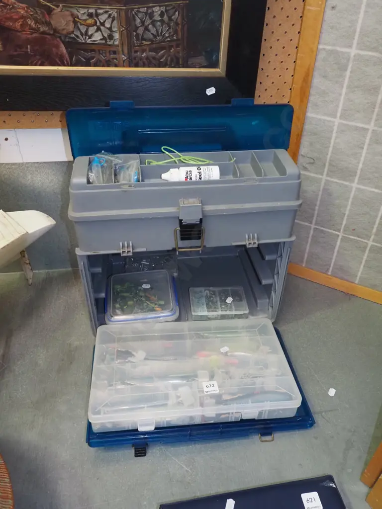 tackle box, lures, hooks etc Image 1++