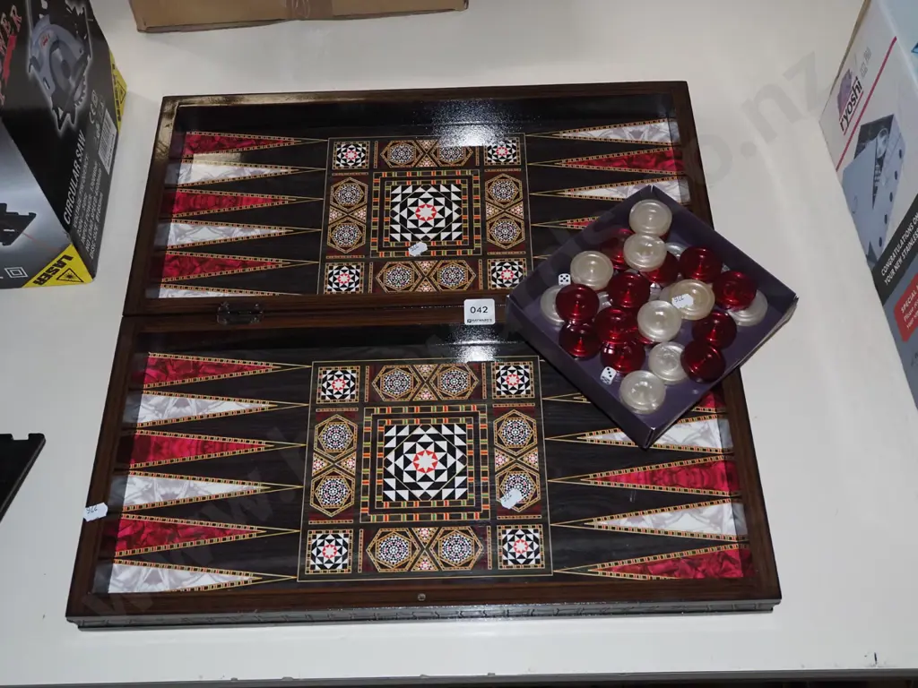 inlaid back gammon set Image 1++