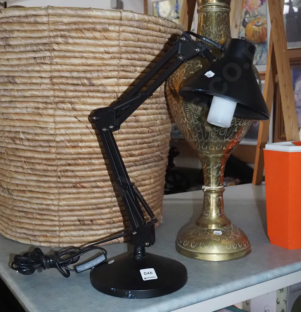 anglepoise desk lamp Image 1++