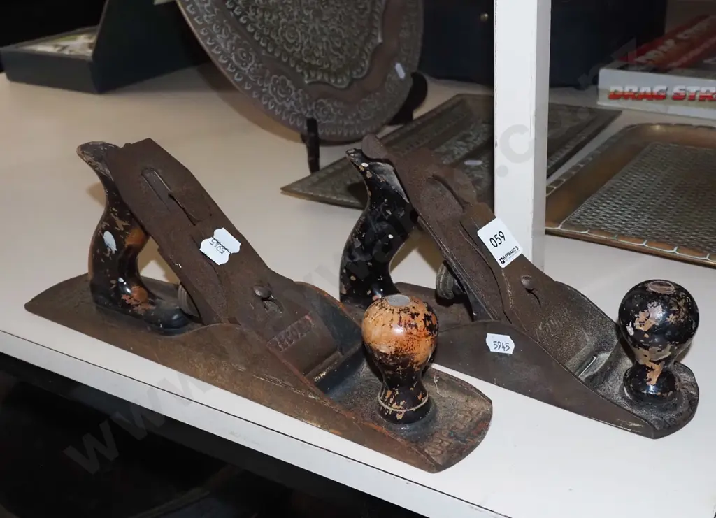 2x rusty hand planes Image 1++