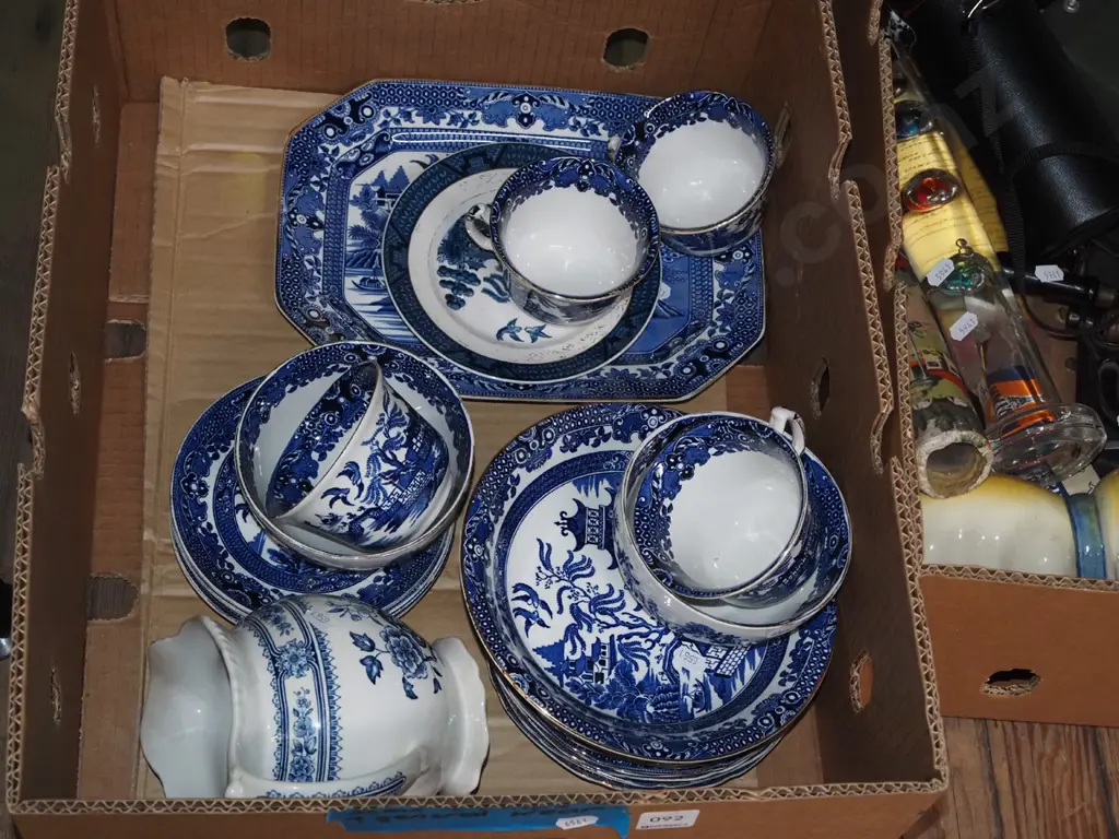 Burleigh willow dinner items etc - some chips and wear Image 1++