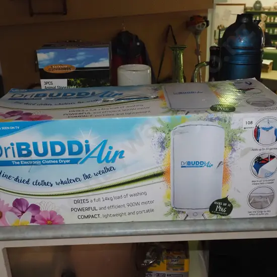 box; Dri Buddi Air electronic clothes drying