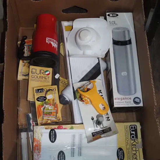 box; mandolin, vege peelers, thermos etc