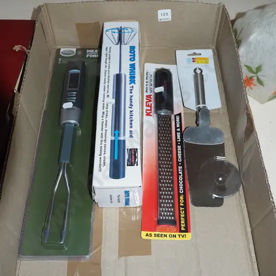 box; Roto whisk, meat thermometer, grater etc