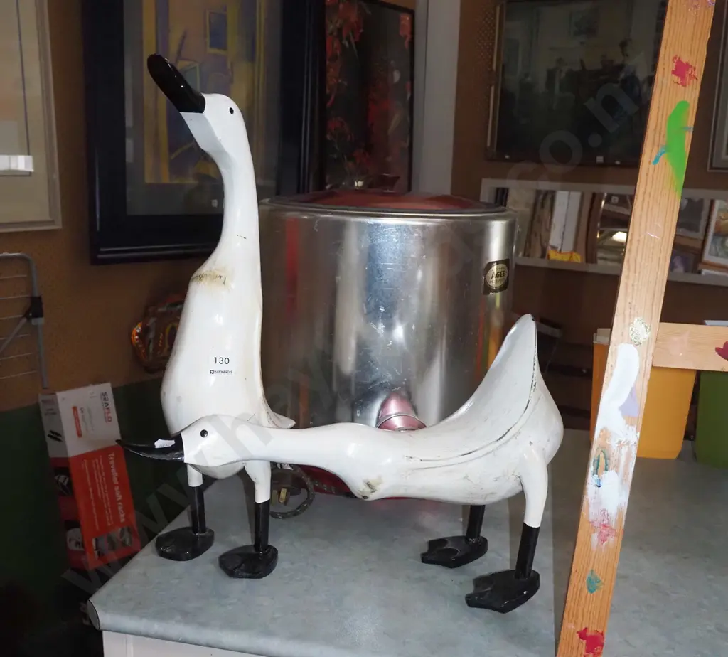 2x wooden duck figurines Tallest H500 Image 1++