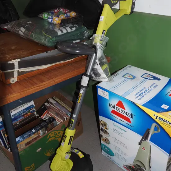 Ryobi battery powered line trimmer - 1x battery and charger