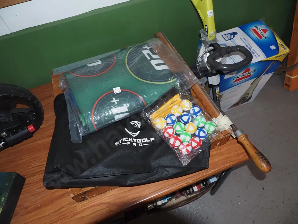 Sticky Golf Pro set Image 1++