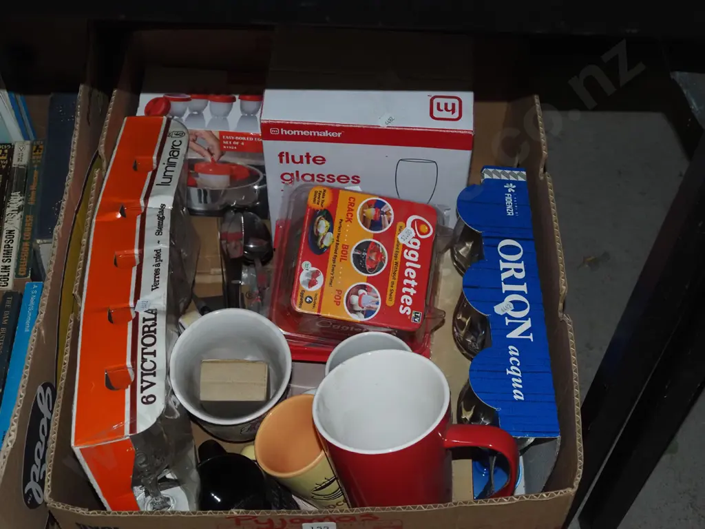 box; egg boiler, coffee cup etc Image 1++