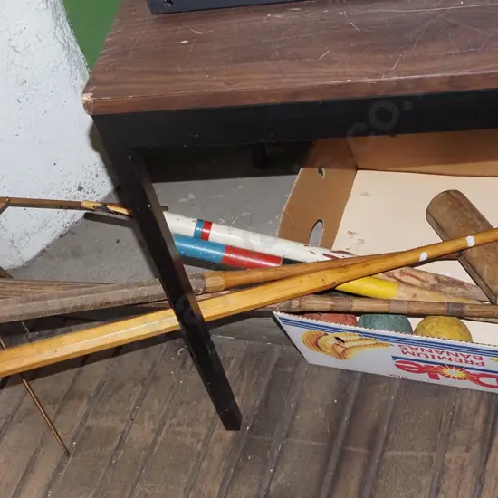 box; croquet set