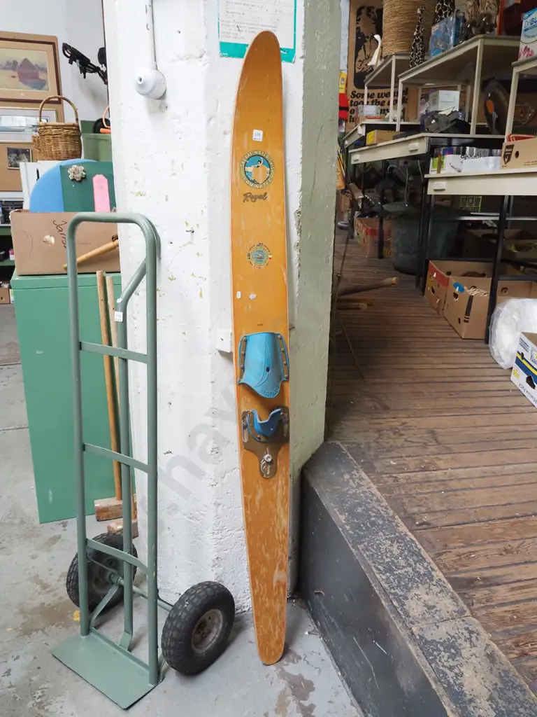 1960s water ski Image 1++