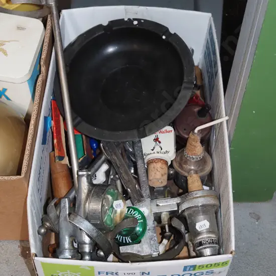 box; spirit nip pourers, optics, ashtrays etc