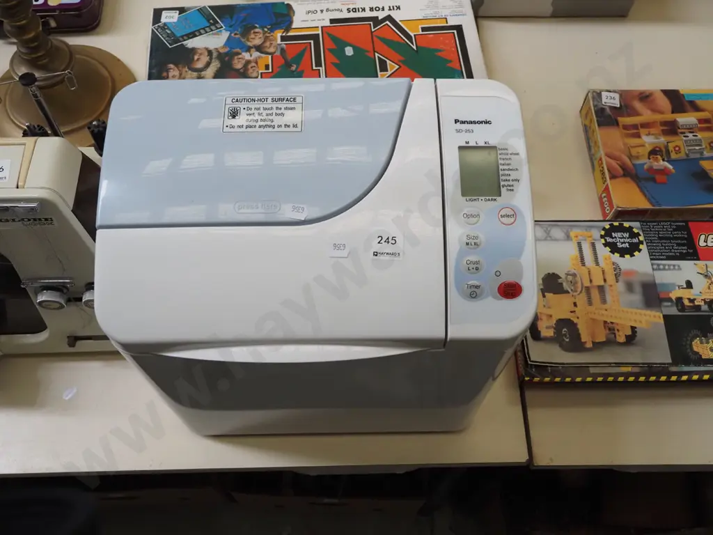 unused Panasonic breadmaker Image 1++