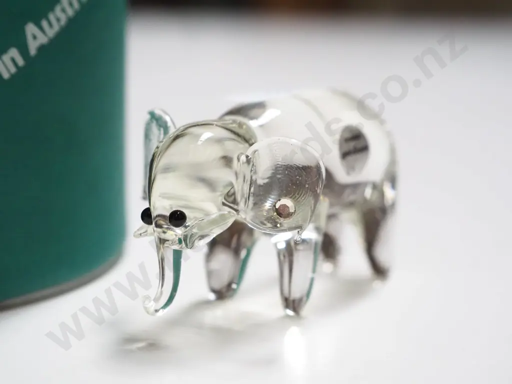 small crystal elephant Image 1++