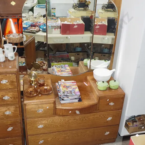 oak deco 5 drawer mirror back dresser H1580 