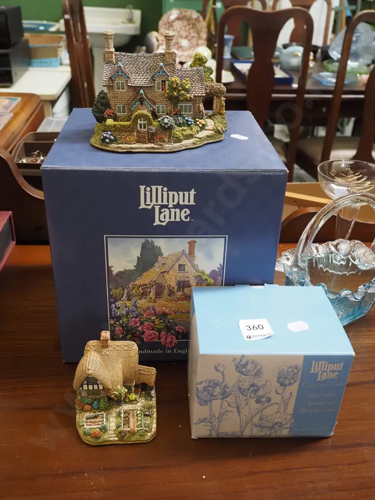 2x boxed Lilliput Lane cottages H90 Image 1++