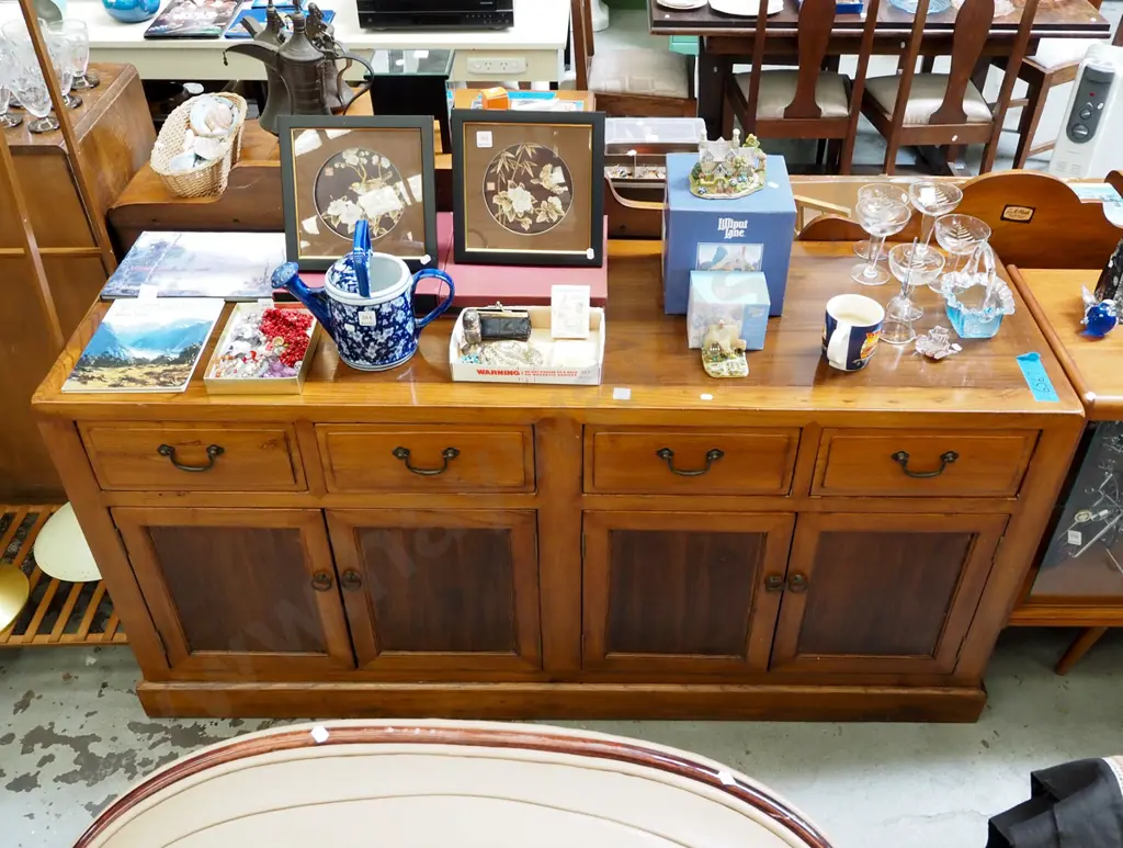 solid wood 4 door, 4 drawer sideboard H800 W1620 D510 Image 1++