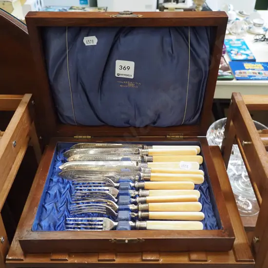 wood cased bone handled fish set - some discolouration