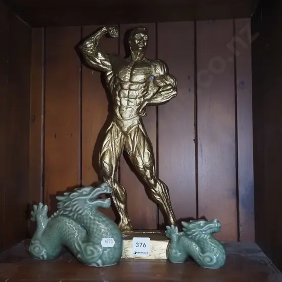 2x ceramic dragon figurines, golden male figurine H350